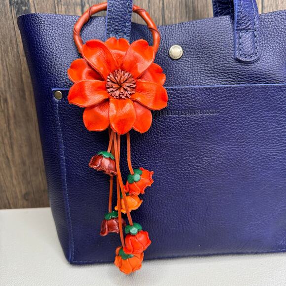 Genuine Leather Bag Charm Leather Purse Accessories Flower Bag Charm NEW - Picture 1 of 8